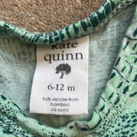 Kate Quinn bamboo crocodile print lot 6-12 mo - Picture 3 of 9